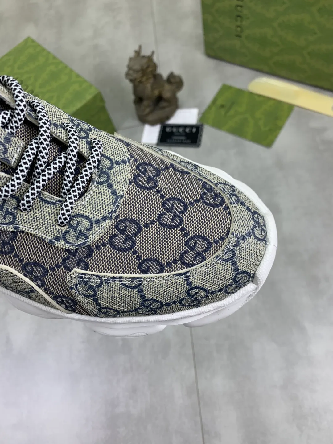Men's men's shoes 💰P440💰 [New model] (GUCCI) official website's latest 🎁🎁casual and fashionable men's shoes 👟, hot style 💥 style is simple and elegant, exclusive for trendy men. Unique official website's latest brand double G elements Original 👑Gucci decoration, fashionable and generous, the fabric is original frosted calfskin✅Fully imported first-layer pigskin lining, the official website specifies wear-resistant, lightweight original rubber casual outsole, the classic model is taken in real life🎬38-44 4️⃣ colors available